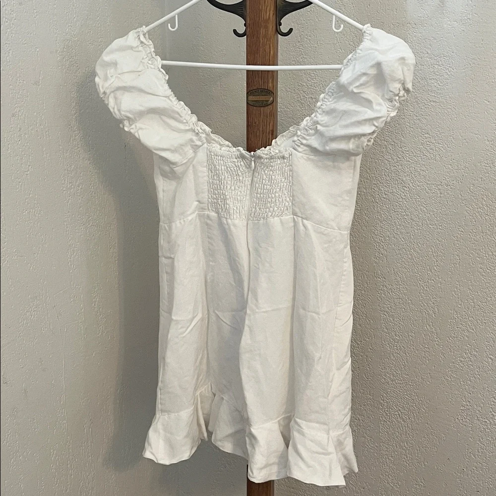 Selfie Leslie Heaven Sent puff sleeve dress - Picture 6 of 8